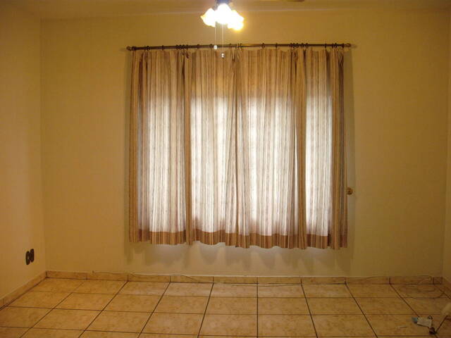 #422 - Casa para Venda em Jundiaí - SP