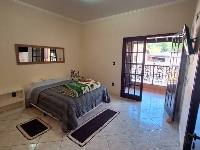 Casa para Venda em Várzea Paulista - 5